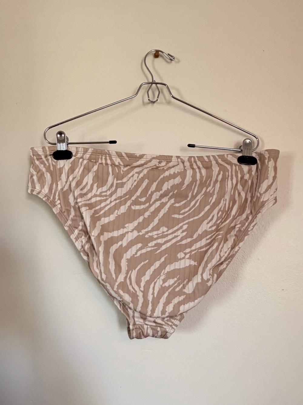 Wild Fable Plus Size Bikini Set - Picture 3 of 9